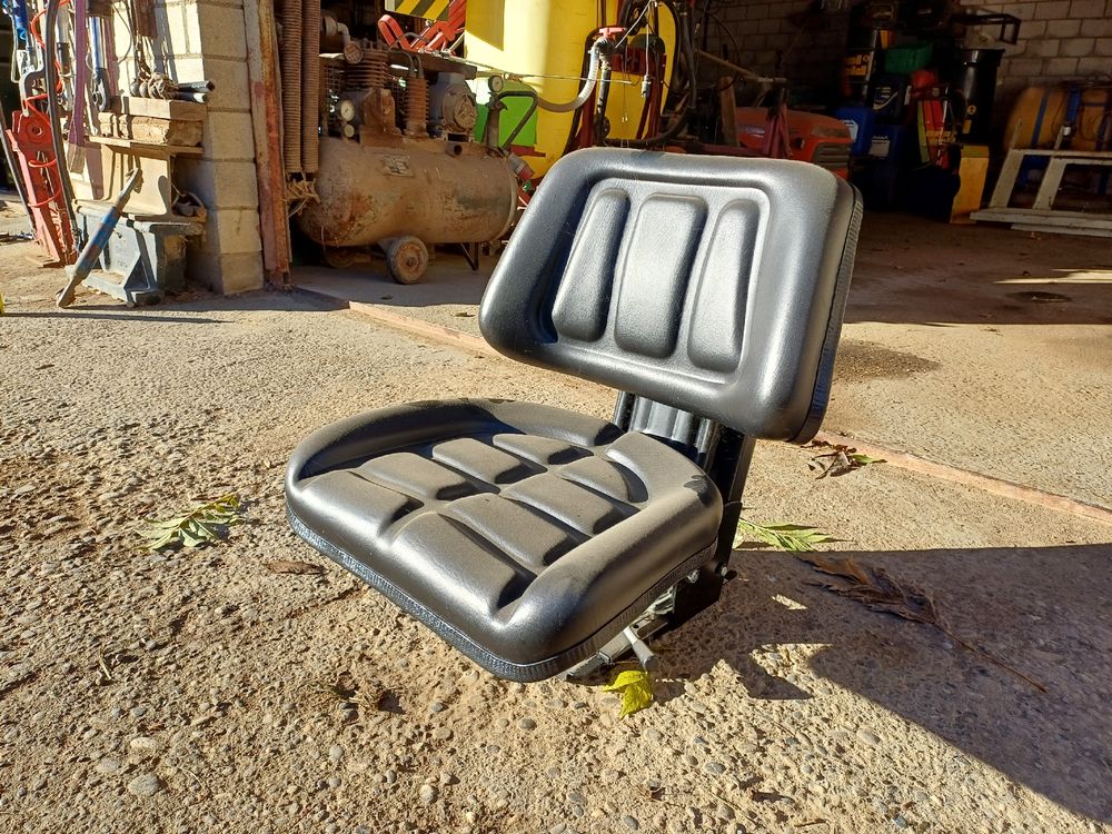 traktor-sitz-gebraucht-in-gansingen-f-r-chf-76-nur-abholung-auf
