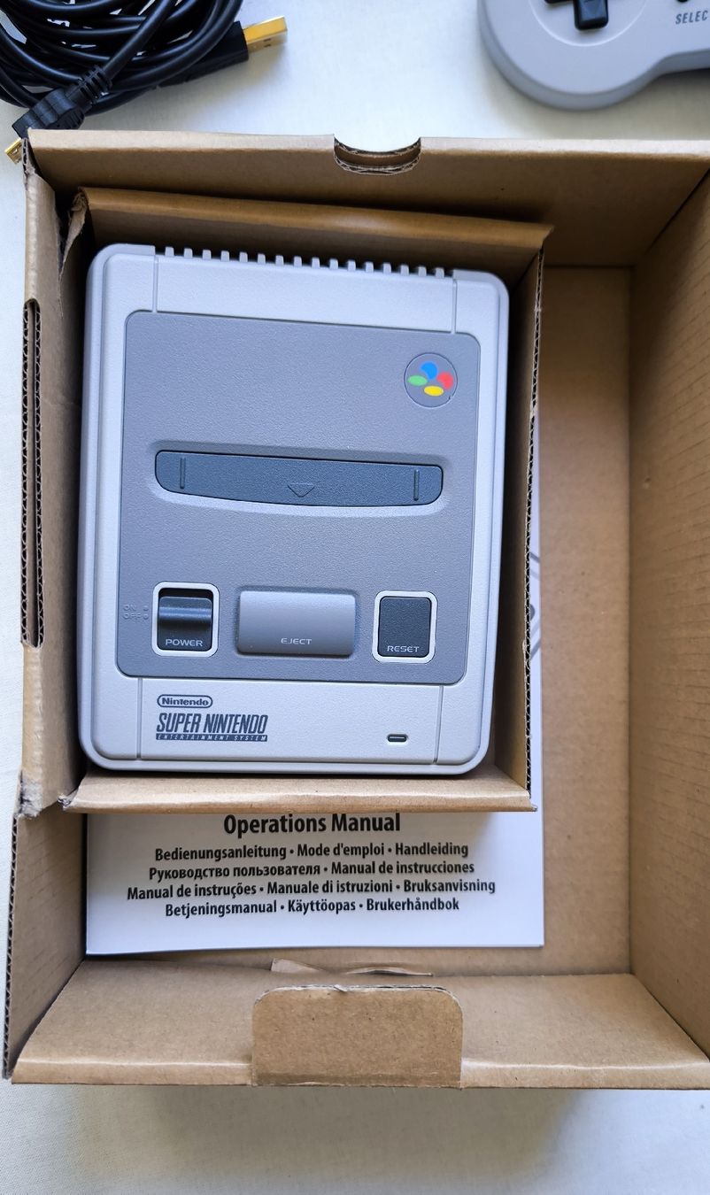 Nintendo Konsolen: Mini SNES  – Gebraucht aus St-Prex von Deetouch 5