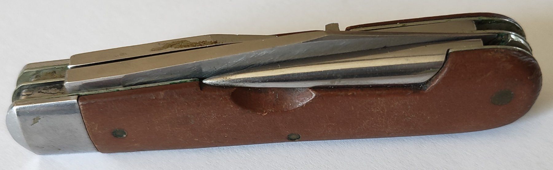 Victorinox Coltelli tascabile: Taschenmesser / Sackmesser alt - Victoria – Usato da Biberist venduto da Slick 1