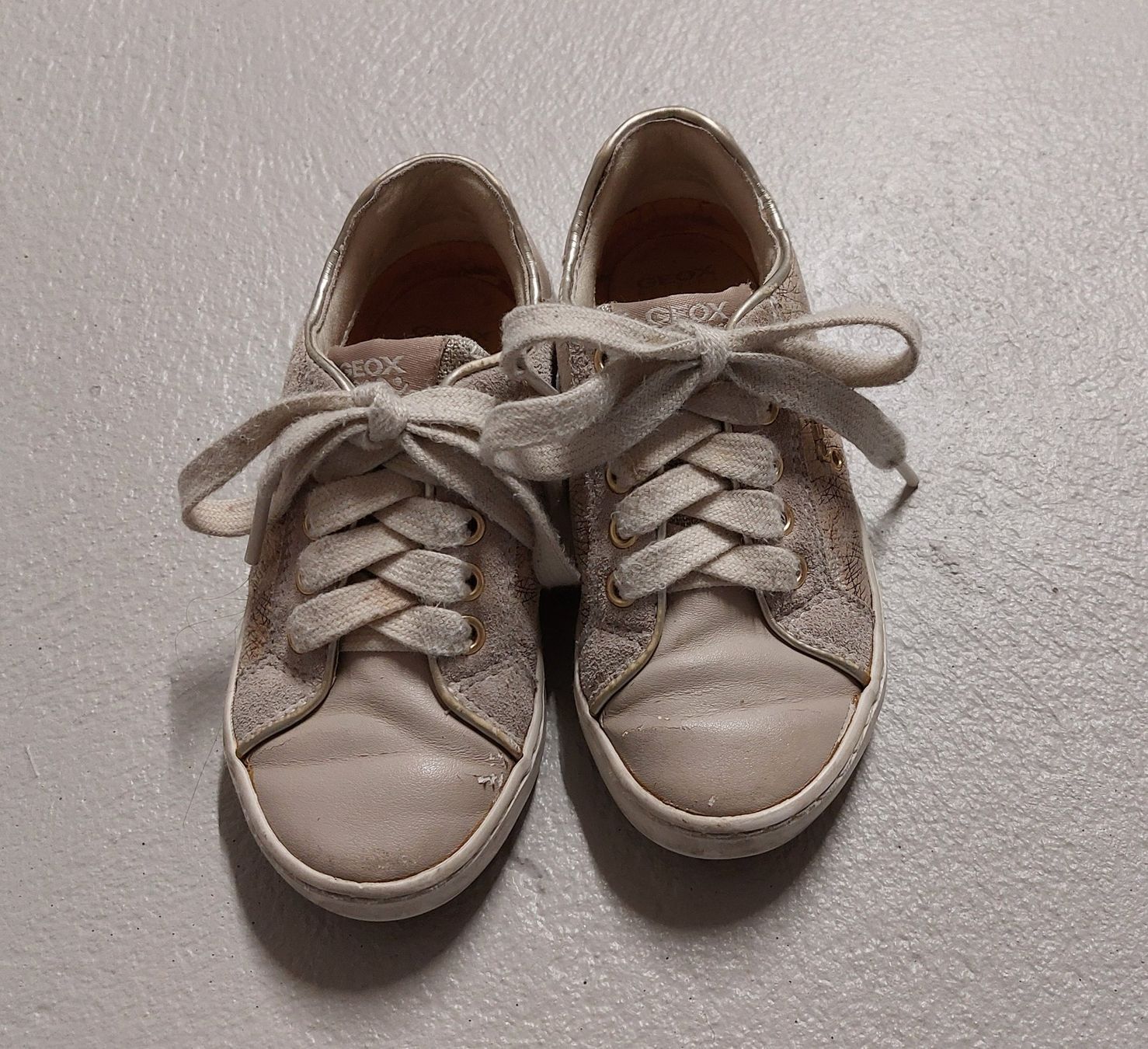 Geox Schuhe für Mädchen: Geox Sneaker Grösse 28 – Gebraucht aus Hefenhofen von mar_pm5k
