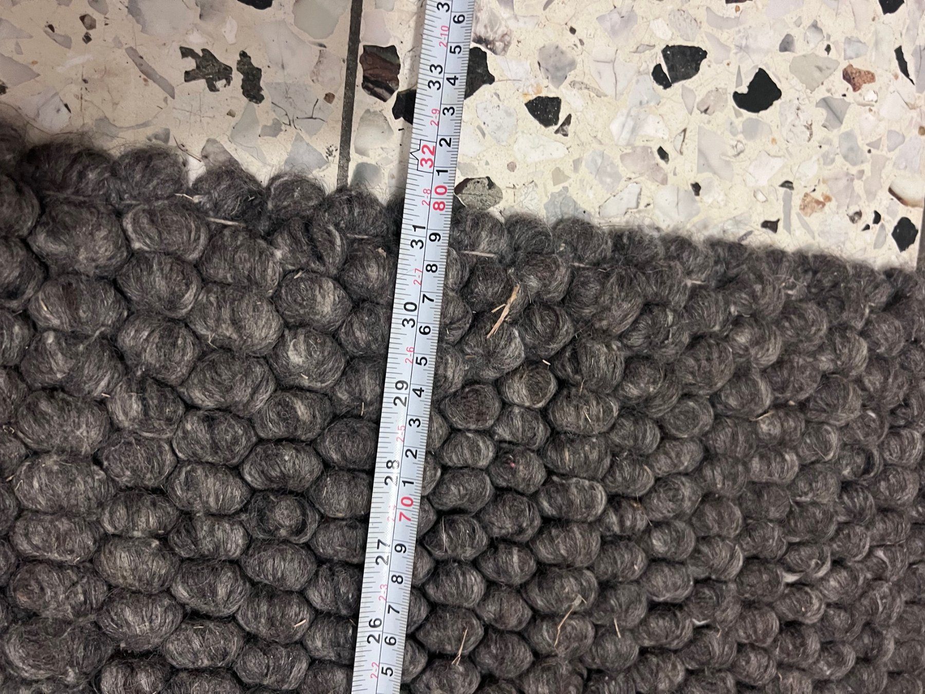 Hay Teppiche: Hay Teppich grau – Gebraucht aus Kilchberg ZH von SabineF01 2