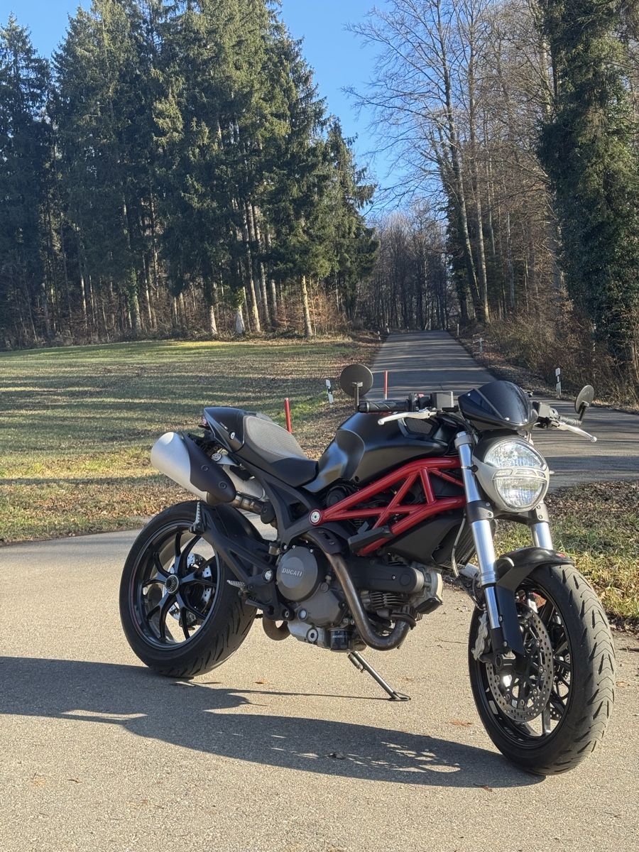 Ducati Strada: Ducati Monster 796 ABS - 35kw – Usato da Winterthur venduto da dav_n8nt 3