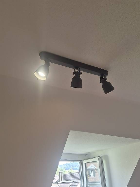 Ikea Lampadari & plafoniere: Ikea Deckenlampe HEKTAR mit 3 spots – Usato da Bern venduto da len_vc5x 2