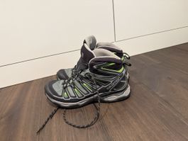 Salomon Wanderschuhe gr. 42