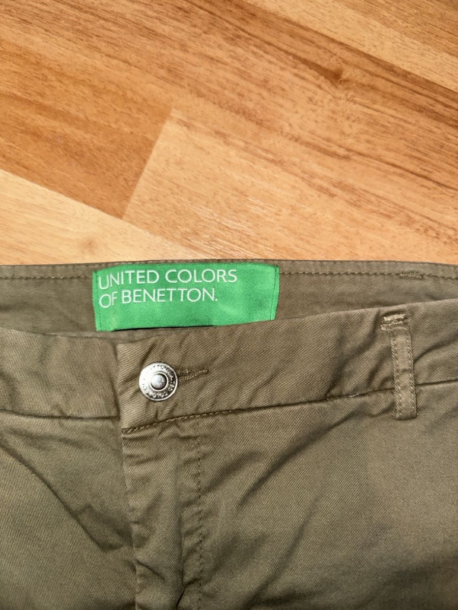 Benetton Pantaloni: Benetton Damenhose, Khaki, Gr. 44  – Usato da St. Gallen venduto da mai_gd7k 1