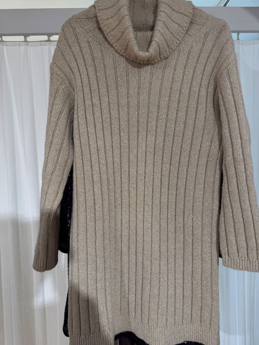 Maglioni & Felpe: Cooler Pullover/Strickkleid mit Goldfäden, Esisto, Gr. M – Nuovo (secondo la descrizione) da Oberrohrdorf venduto da maggys15 3