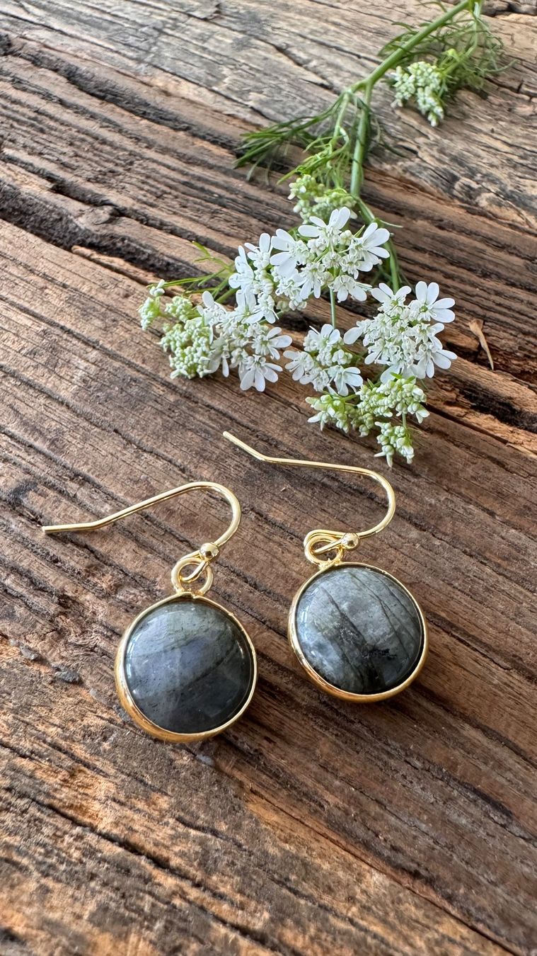 Ohrringe & -stecker: Wunderschön: Vergoldete Ohrhänger aus Labradorit – Neu und originalverpackt aus Rombach von Ivreajewels 3