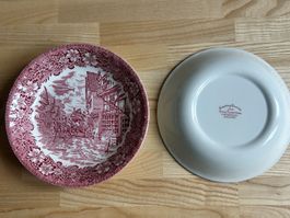 2 Suppenteller - Royal Tudor Ware Coaching Taverns
