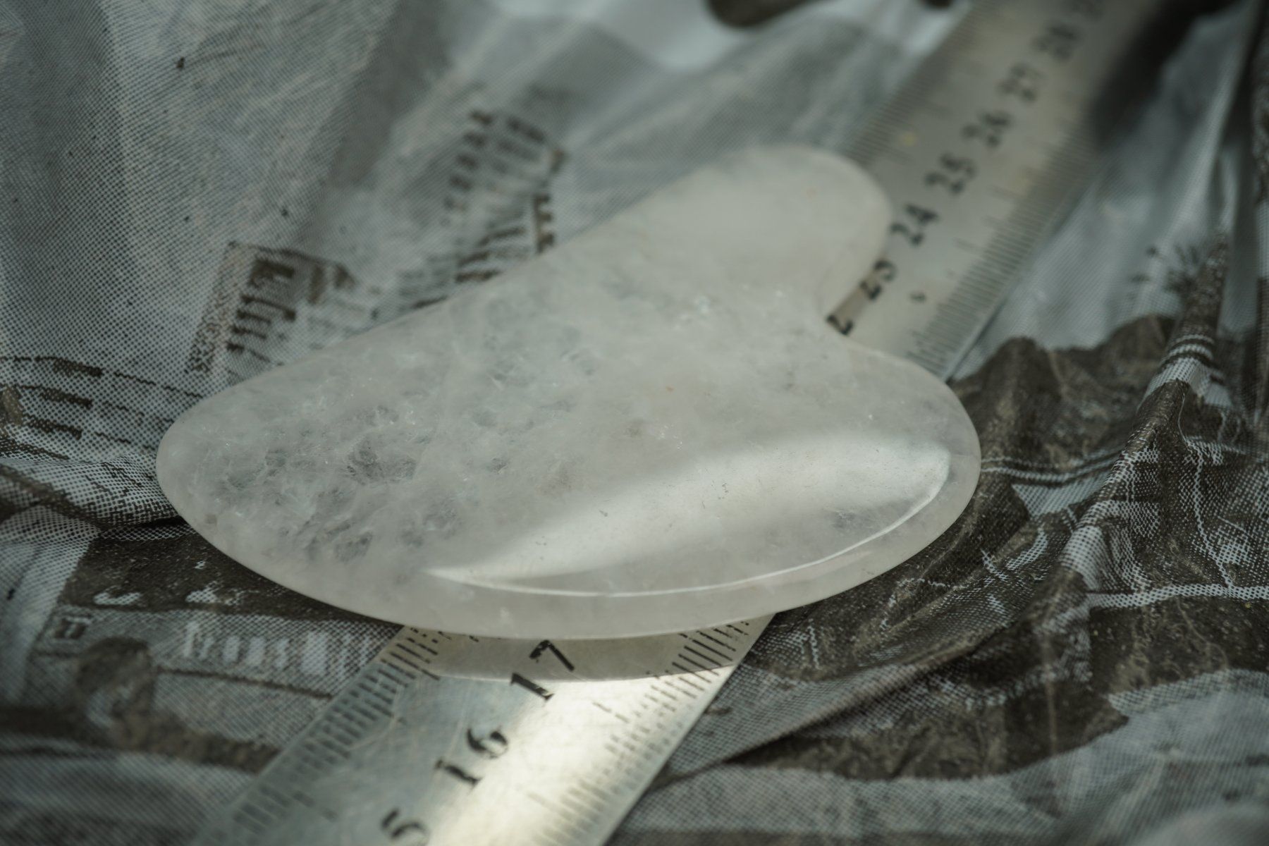 Minerali & Pietre curative: Gua Sha Massage-Stein  Bergkristall      ab 1.- – Nuovo e nell'imballaggio originale da Eschenbach SG venduto da topstone 7
