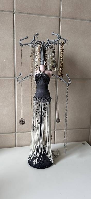 Toutes les décorations: Schmuckständer – D'occasion à Zuchwil par Marti_7