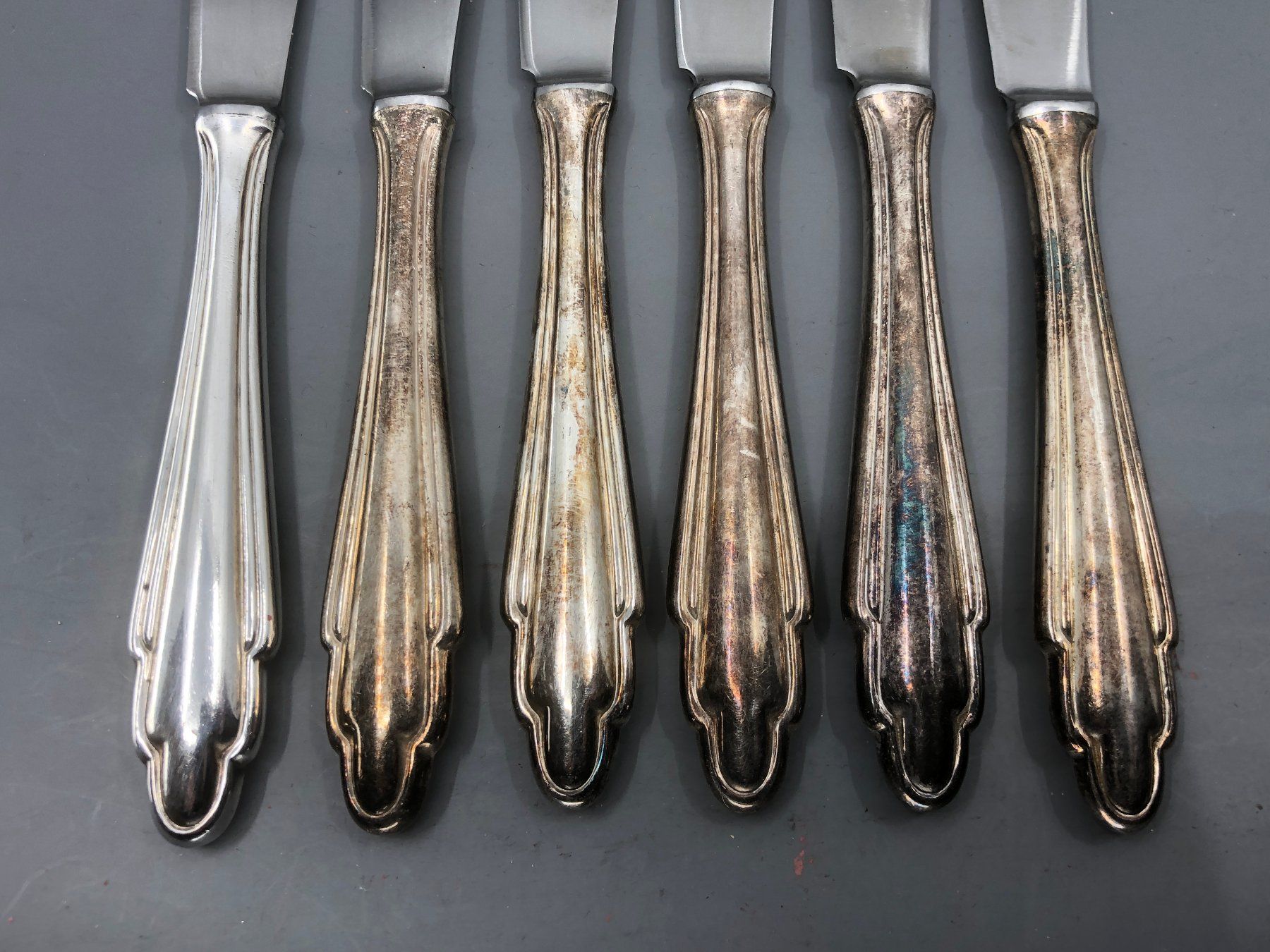 Posate: 6 Tafelmesser versilbert Skandinavisches Design – Usato da Basel venduto da Tiabeanie 1