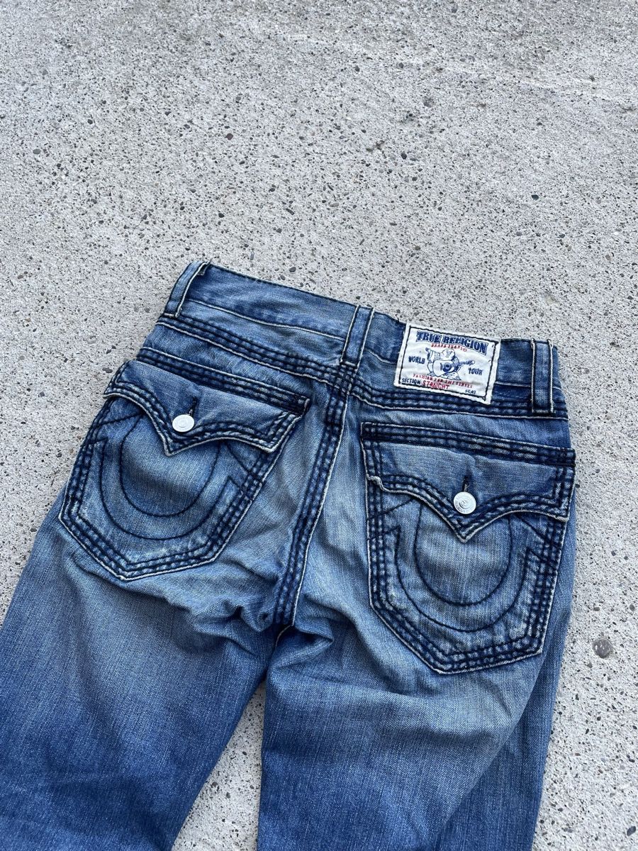 True Religion Jeans: True Religion, Bootcut baggy fit, Grösse S – Usato da Eggenwil venduto da CNSRVINTAGE 2