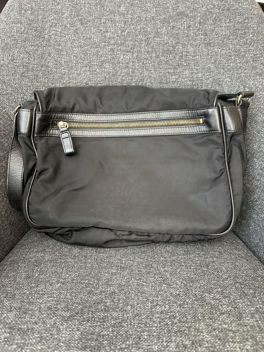 Prada Taschen für Damen: Vintage Prada Tasche Nylon Schwarz  – Gebraucht aus Nürensdorf von MXFOX 3