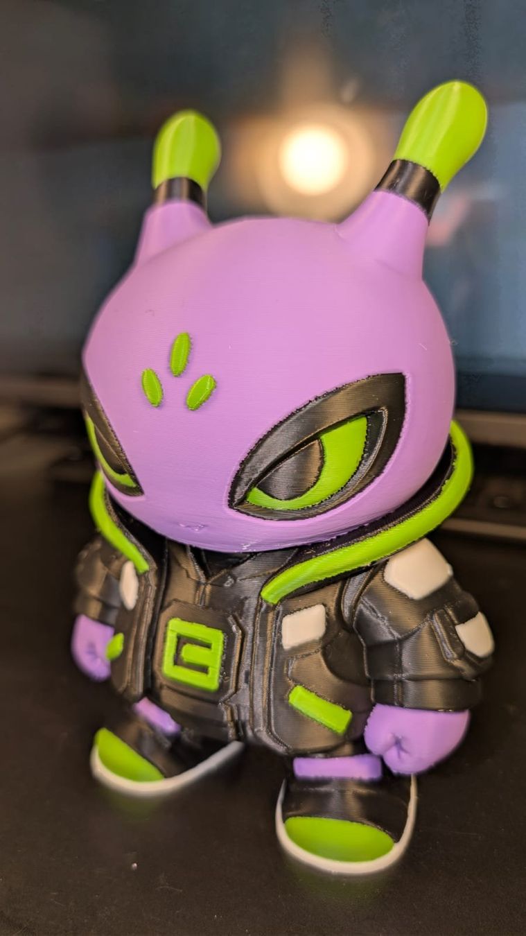 Statuette: Cyber Alien Figure 180mm | Multicolor 3D Printed Collectible – Nuovo (secondo la descrizione) da Roveredo GR venduto da 3D_ZAGA 1