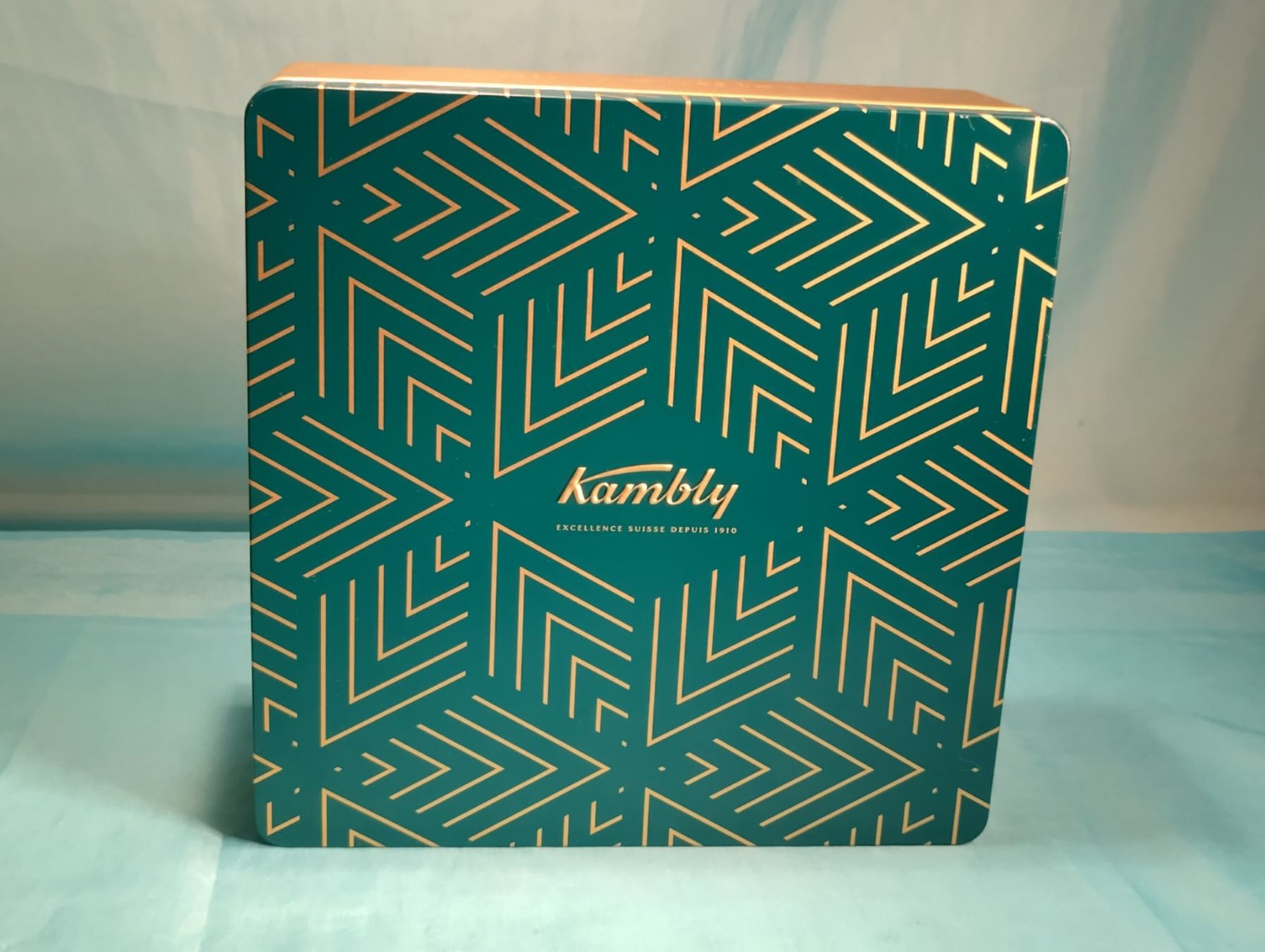 Kambly Altro in Decorazioni & Accessori: Kambly Blechbüchse, grün-gold – Usato da Bellach venduto da JingleCherry 4