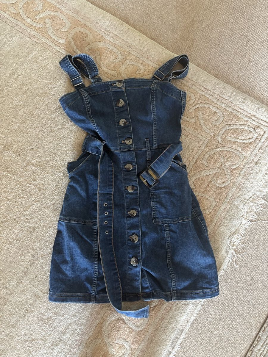 Robes: Jeans Kleid – D'occasion à Eggersriet par car_w5cl