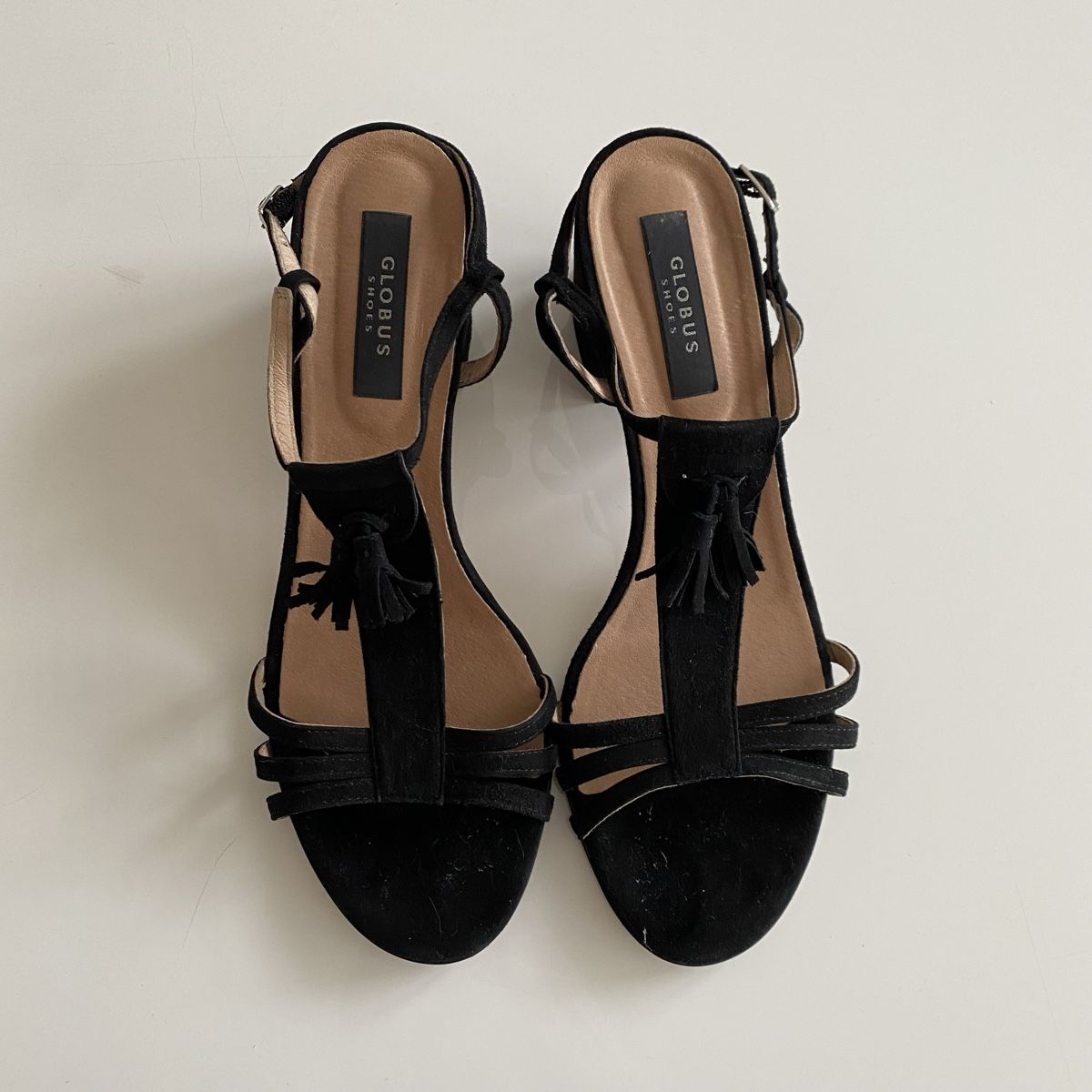 Globus Chaussures femmes: Globus Pumps schwarz, Gr. 41 – D'occasion à Egg b. Zürich par Sophie.ae
