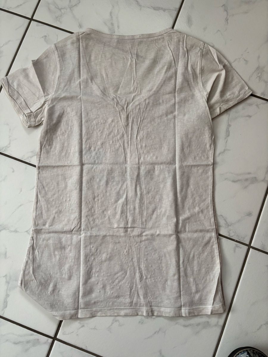 Camicette, T-shirt & Top: Maglietta  – Nuovo (secondo la descrizione) da Schwyz venduto da Francesca54 2