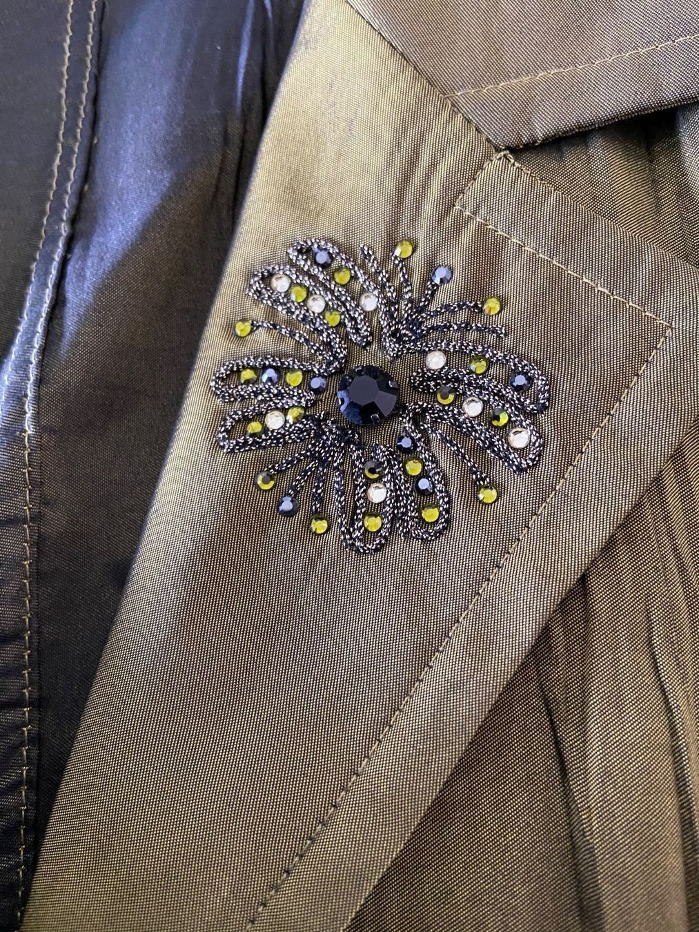 Giacche: Neue olivegrüne leichte Jacke Gr.42 – Nuovo (secondo la descrizione) da Oftringen venduto da andrax 1