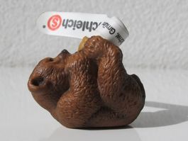Schleich 14452 Bärenkind mit Fläschchen