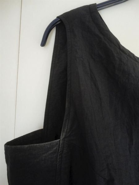 Vestiti: POMERIGGIO : Robe anthracite détails rouges L – Usato da Petit-Lancy venduto da lilycerise 3