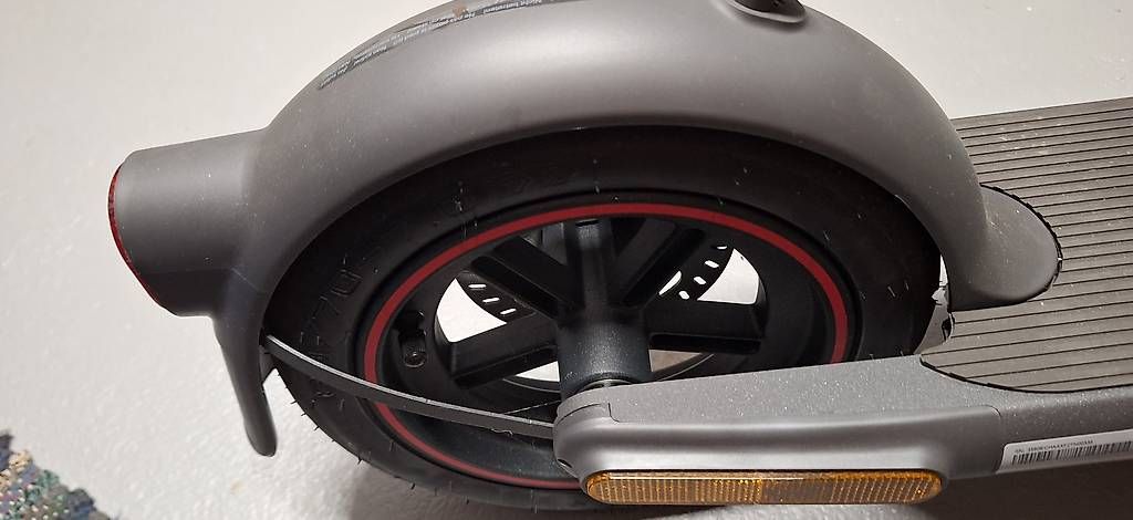 Elektromobile: Xiaomi eScooter 4 Pro Swiss Edition – Gebraucht aus Fischbach-Göslikon von ivobm 3