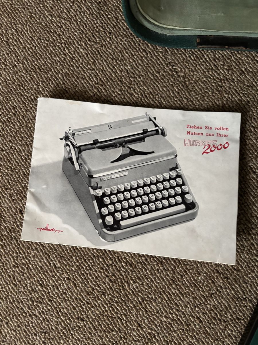 Hermès Macchine da scrivere: Vintage Hermes 2000 Schreibmaschine – Usato da Münsingen venduto da Sinonn 4