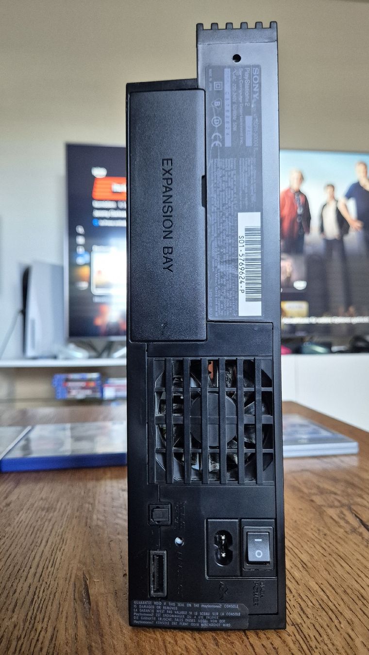 Sony Console: Sony PlayStation 2 + Original Sony Controller + 7 Spiele – Usato da Au SG venduto da KonsoleWerk 7