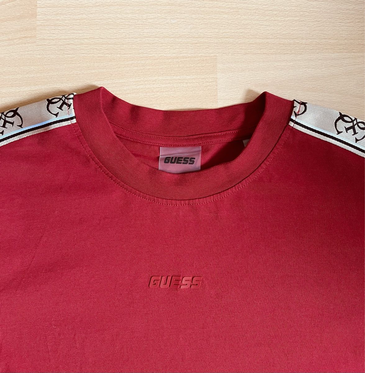 Guess T-shirt: Damen T- Shirt Guess – Nuovo (secondo la descrizione) da Frenkendorf venduto da Pinda4402 1