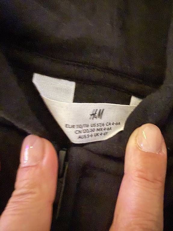 Maglioni & Felpe: H&M Hoodie Gr. 110/116 – Usato da Küsnacht ZH venduto da Leen 1