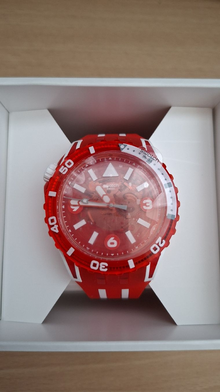 Swatch Orologi: Scubaqua Swatch Uhr Lion's Mane – Nuovo e nell'imballaggio originale da Ballwil venduto da Outback