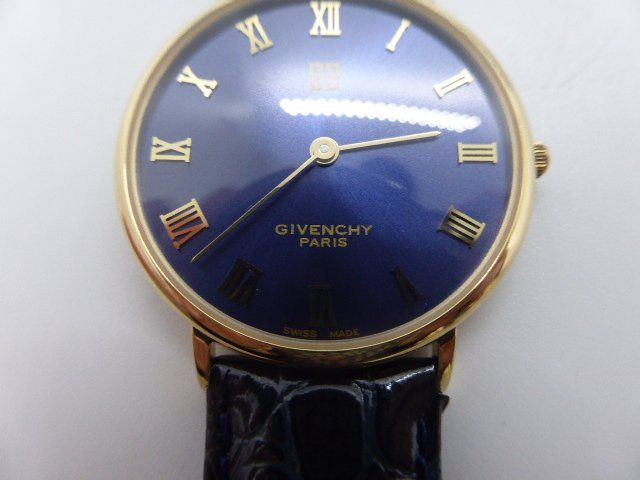 Givenchy Orologi: Montre GIVENCHY PARIS à quartz – Usato da Porrentruy venduto da Tic-Time 6