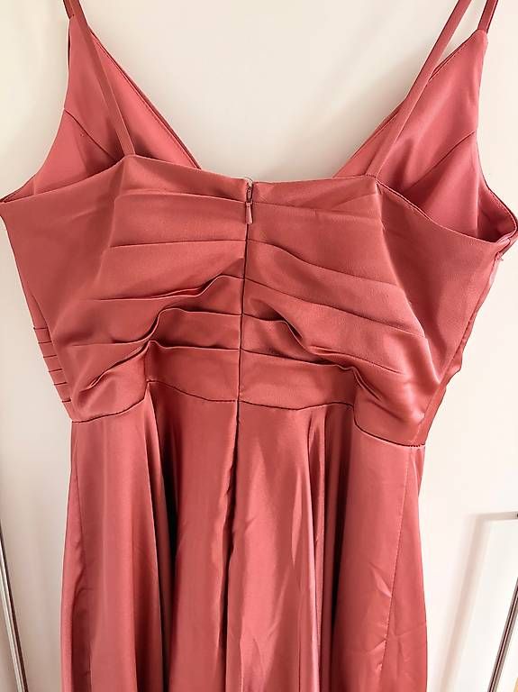 Robes: Mascara Ballkleid – Neuf avec emballage d'origine à Abtwil SG par sig_5nr8 1