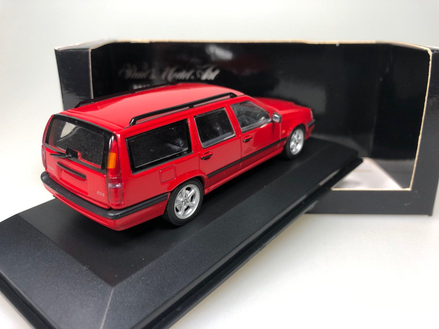 Volvo Modellini d'auto: Volvo 850 Break - Minichamps - 1:43 – Usato da Widen venduto da Himan 1
