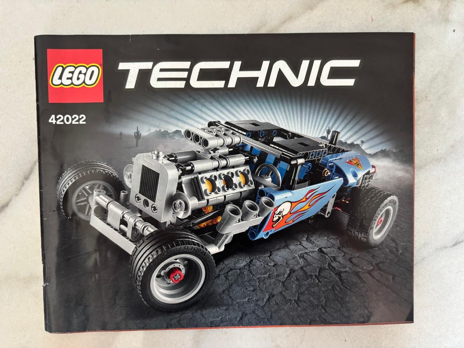 Lego Spielzeuge: LEGO Technic Bauanleitungen Konvolut – Gebraucht aus Naters von zub_zrz8 9