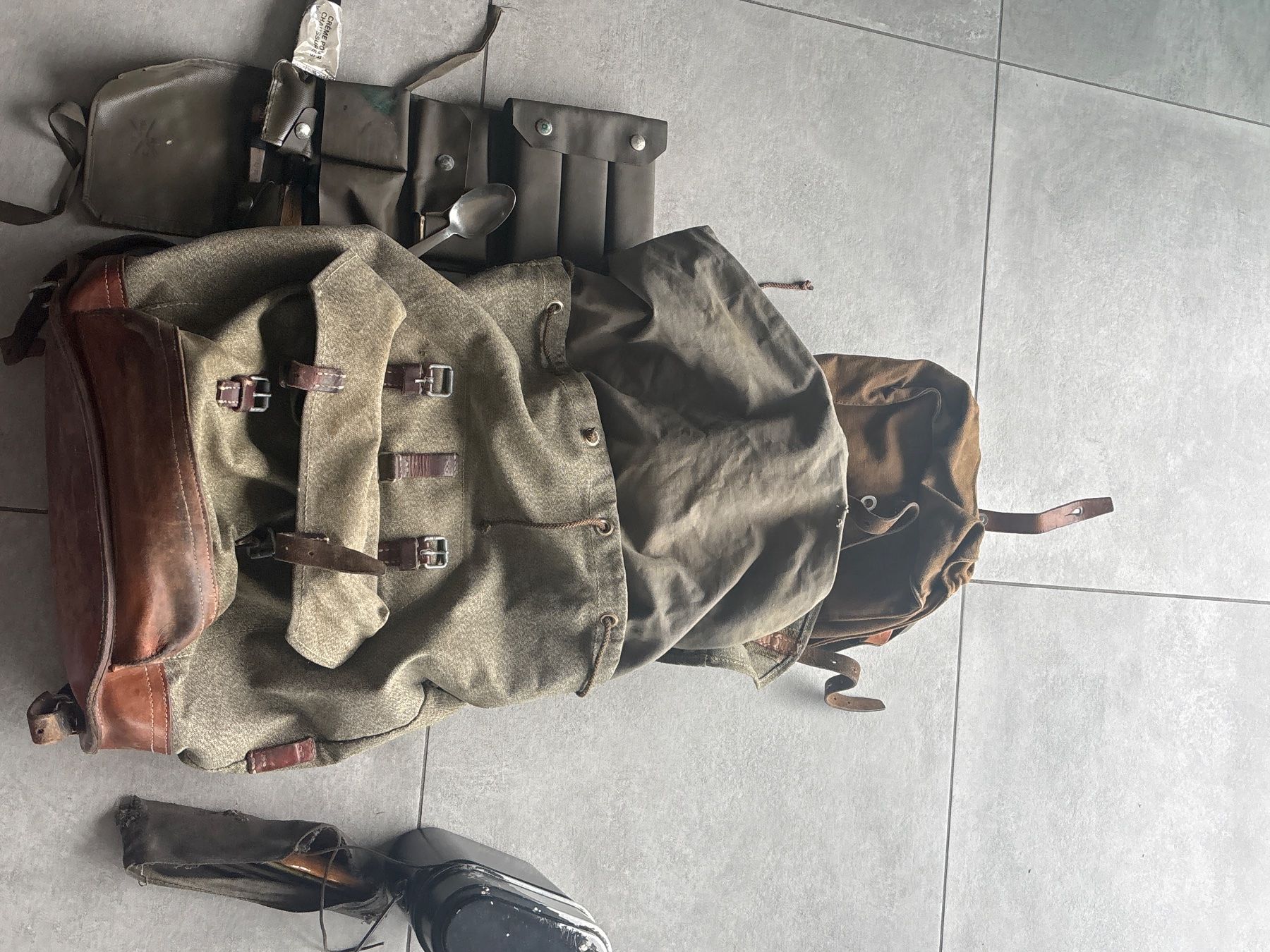 Schweizer Armee Zaini: Sac à dos - armé Suisse - 1971 – Usato da Courchapoix venduto da Jubo1 1