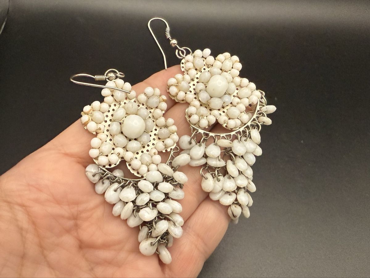 Ohrringe & -stecker: Elegante weiße Ohrringe - Vintage – Gebraucht aus Lamone von LaCantinaMagica 2