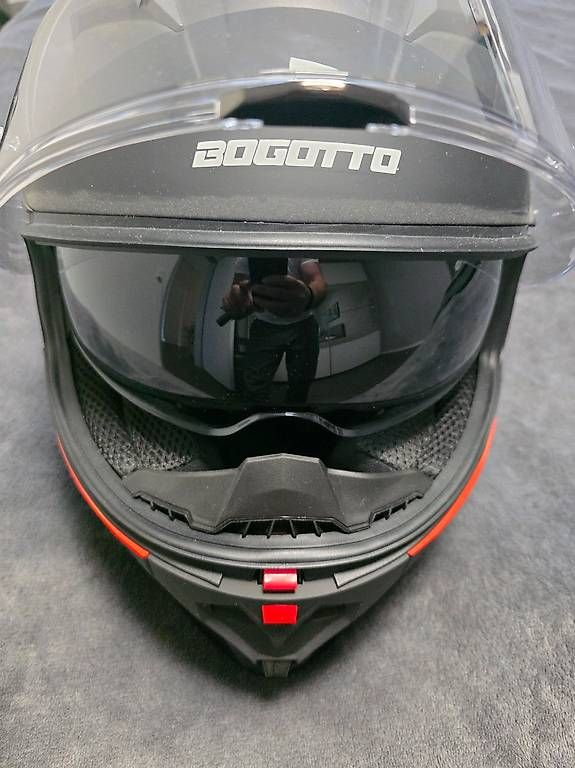 Helme & Visiere: HELM MIT FREISPRECHANLAGE – Gebraucht aus Egliswil von Steffen1979 2