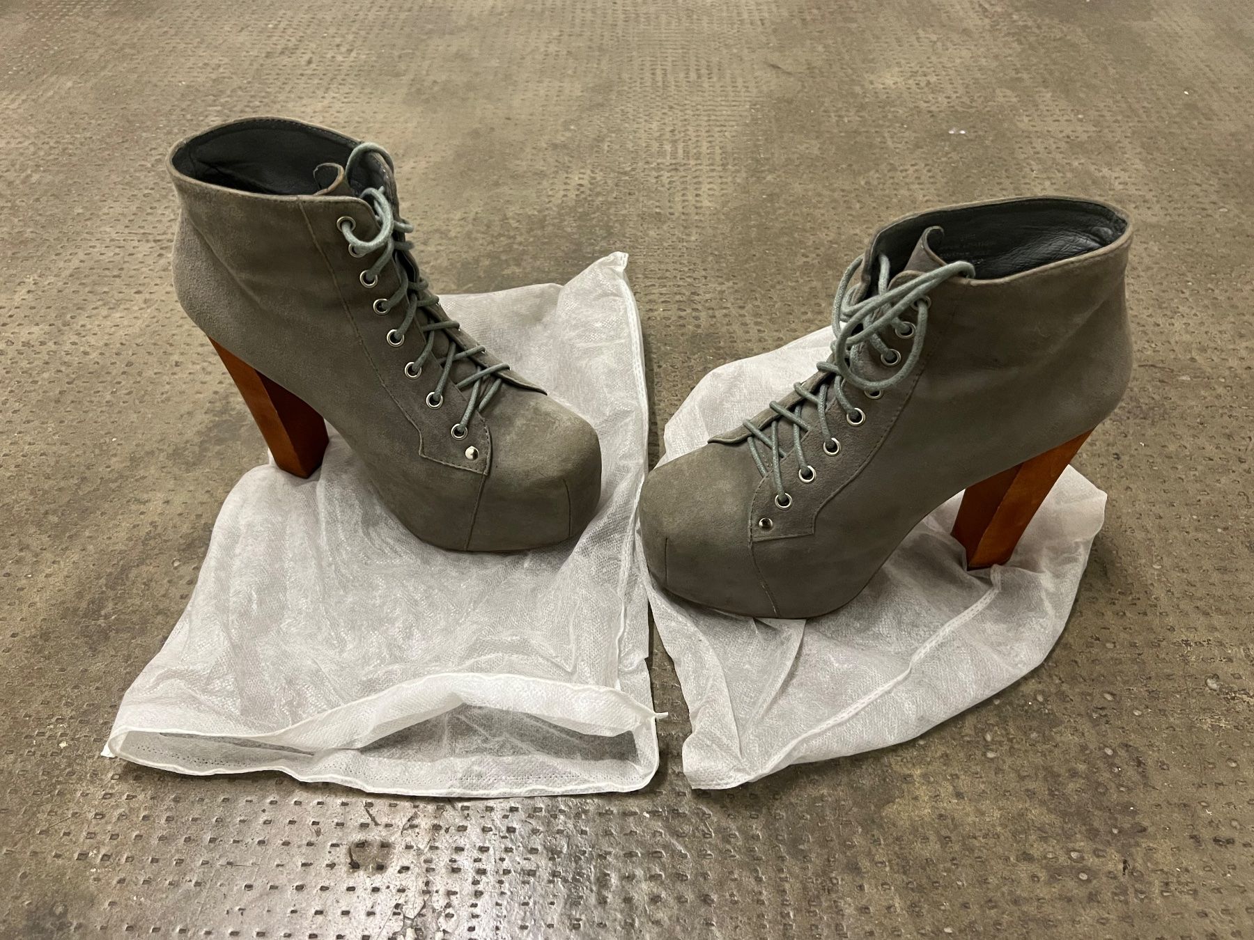 Scarpe da donna: JEFFREY CAMPBELL SCHUHE | Grösse 38 – Usato da Basel venduto da nunzieddu