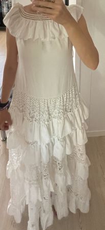 Kleid weiss Grösse L bestickt Volants guter Zustand