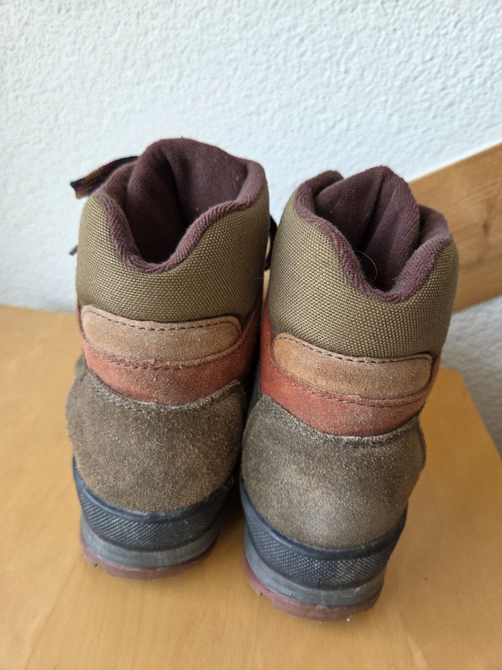 Alpina Scarpe da uomo: Herren Trekkingschuhe Alpina Sympatex – Usato da Rickenbach Sulz venduto da Kodachrom 2