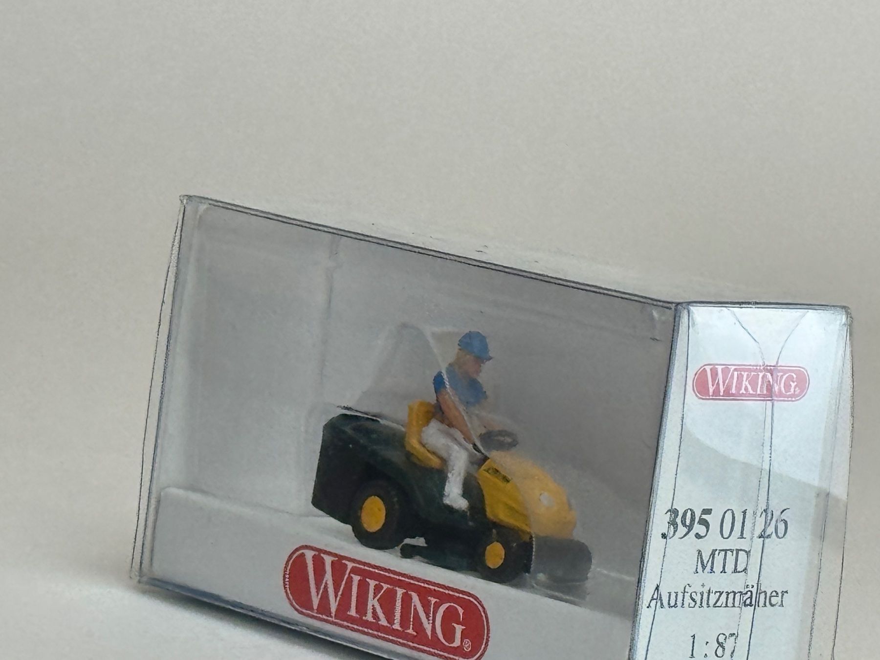 Wiking Modellini d'auto: HR- Wiking MTD Aufsitzmäher – Usato da Elm venduto da Wikmtz 1