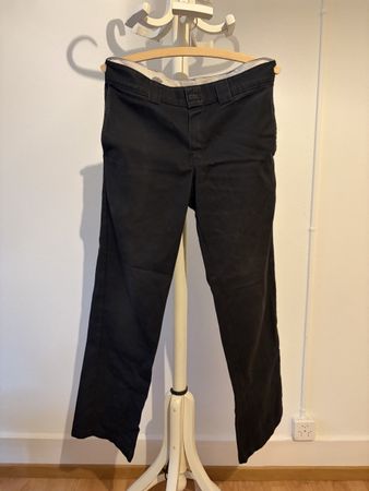 Dickies Hose Slim Straight schwarz Grösse 31x32