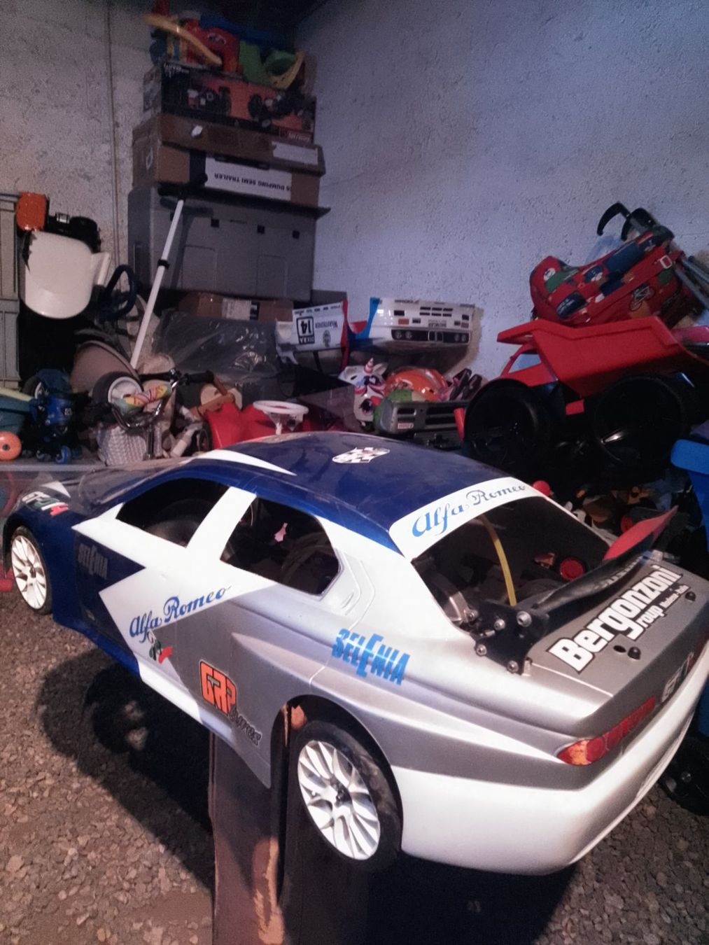 Modellismo RC: RC Nitro Car – Usato da Biel/Bienne venduto da RC-Modellsport 2