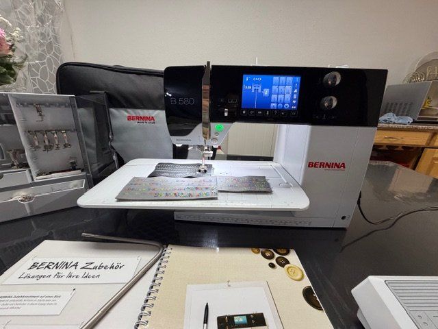 Macchine da cucire: Bernina B580 ohne Stickmodul – Usato da Frauenfeld venduto da kendi22 2