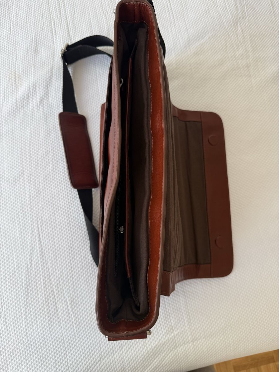 Celine Valigie & Borse: Polo messenger bag – Nuovo (secondo la descrizione) da Bellevue venduto da Papilly 3