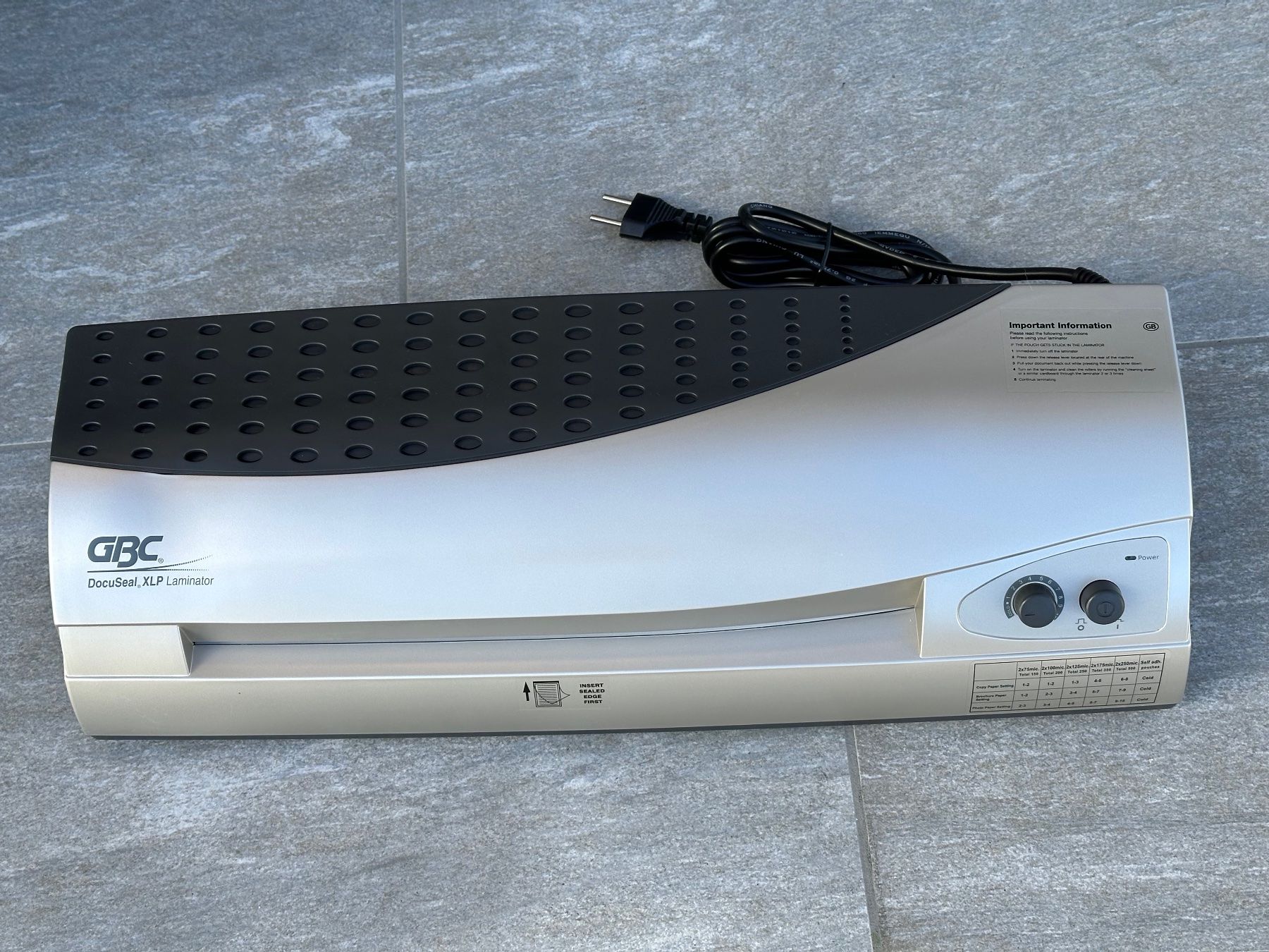 Macchine laminatrici: CBD Docu Seal XLP Laminator – Nuovo (secondo la descrizione) da Obstalden venduto da Porco13