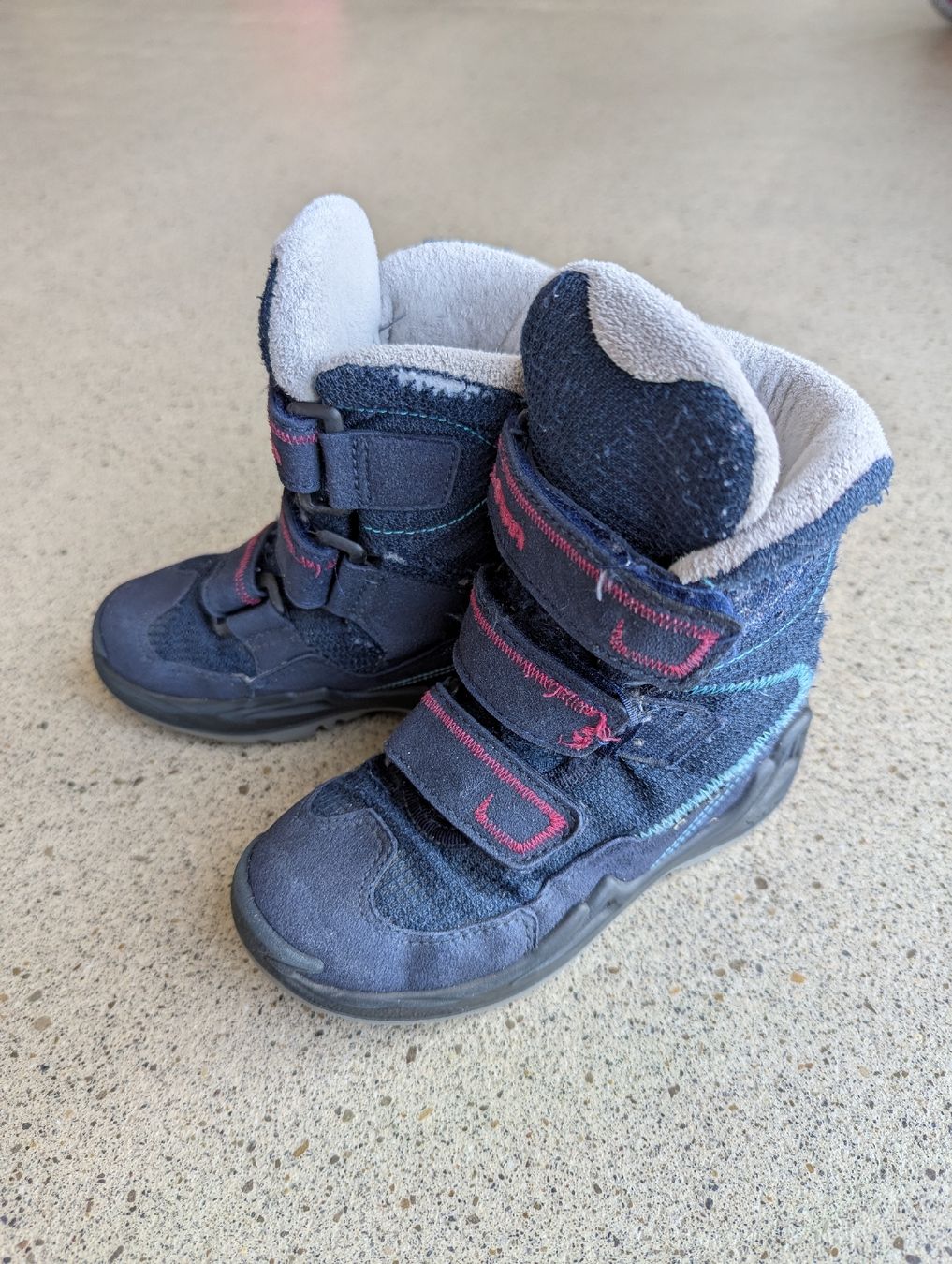Lowa Schuhe für Jungen: Lowa Milo GTX Hi, Gr. 28 – Gebraucht aus Gebenstorf von samsa135 1