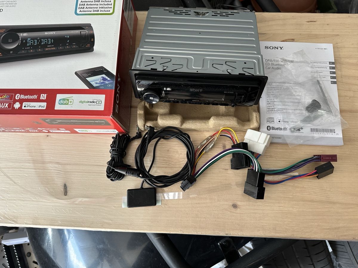 Sony Sistemi audio & multimediali: Autoradio Sony MEX - N7300BD – Usato da Küblis venduto da Gdonki 2