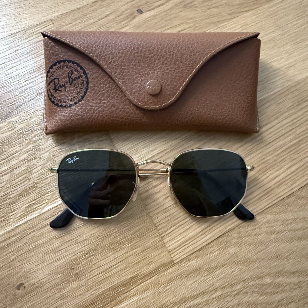 Ray-Ban Occhiali & Lenti: Ray-Ban Hexagonal Classic Sunglas – Nuovo (secondo la descrizione) da Zürich venduto da nerenay